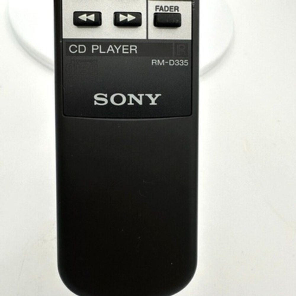 Sony RM-D335 Remote CD-Player AA Battery Operated OEM New - Picture 2 of 7